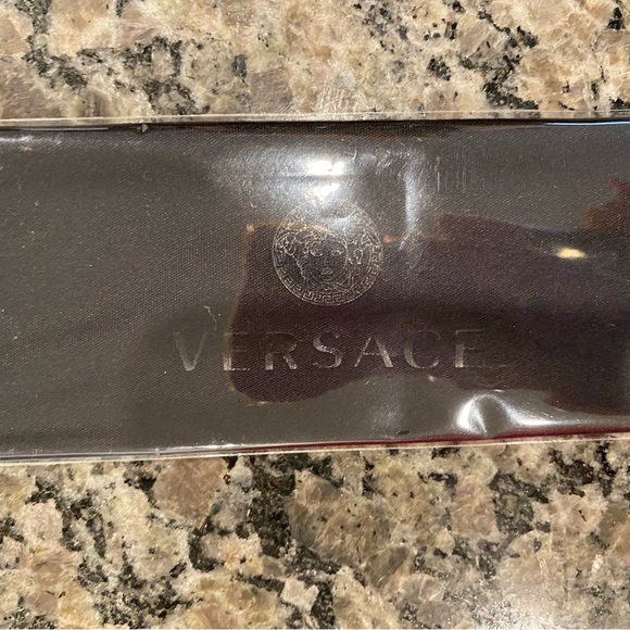 Authentic Versace Sunglasses New - Picture 10 of 11
